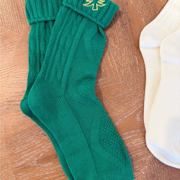 🎁 Christmas Cozy Socks Set | Red Green Cream Holiday Socks | Gift Boxed - Picture 4 of 5